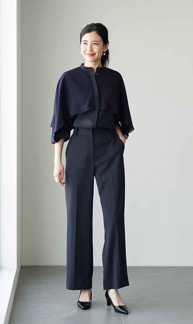 シアー素材レイヤードヴェールブラウス黒紺