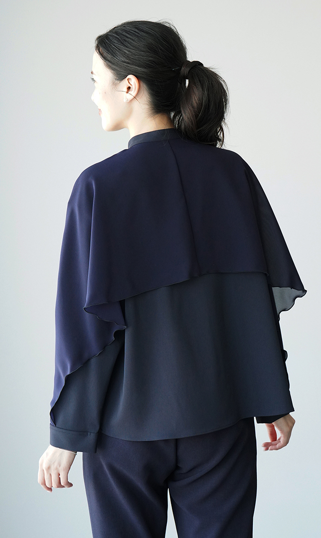 シアー素材レイヤードヴェールブラウス黒紺