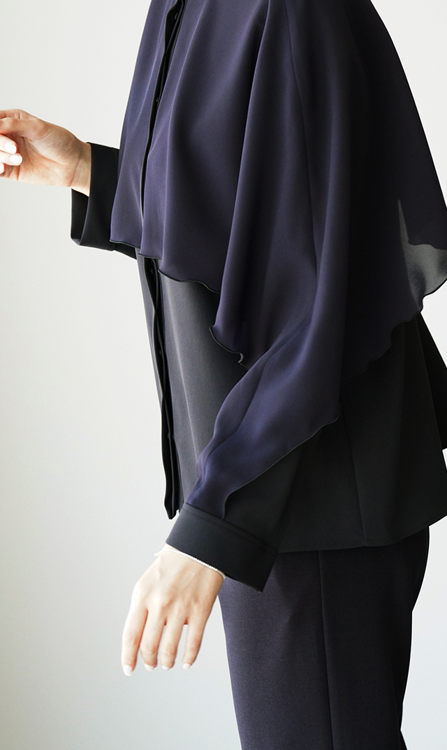 シアー素材レイヤードヴェールブラウス黒紺