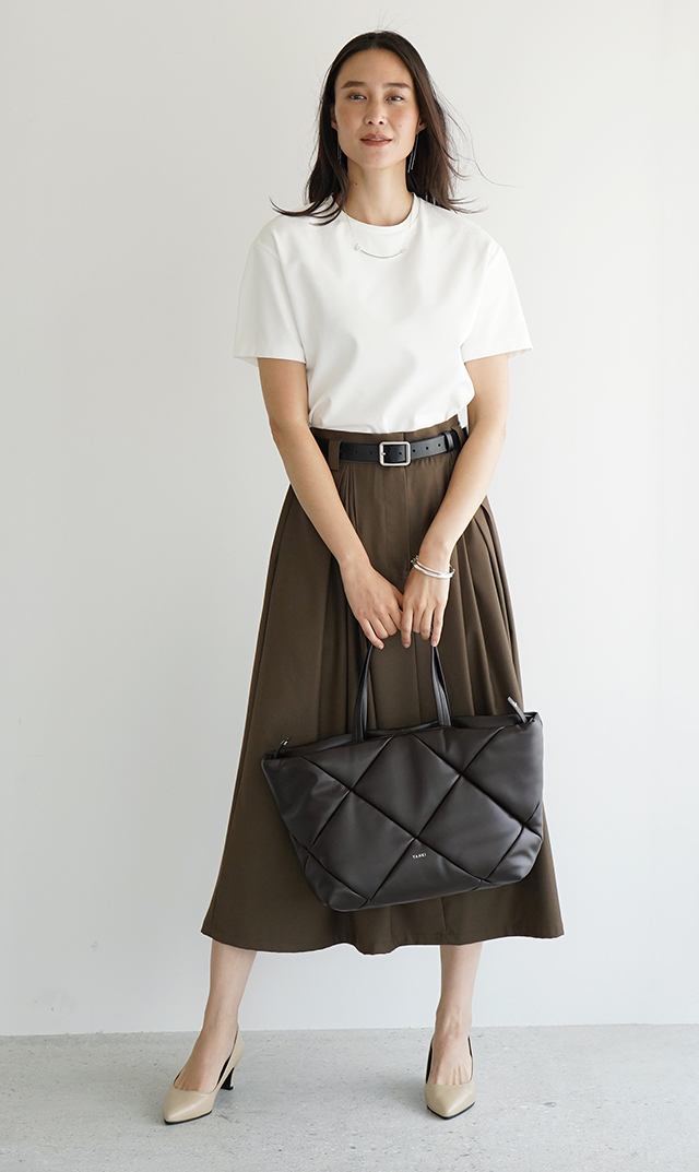 歩きやすさを追求したママのための5cmヒールパンプス