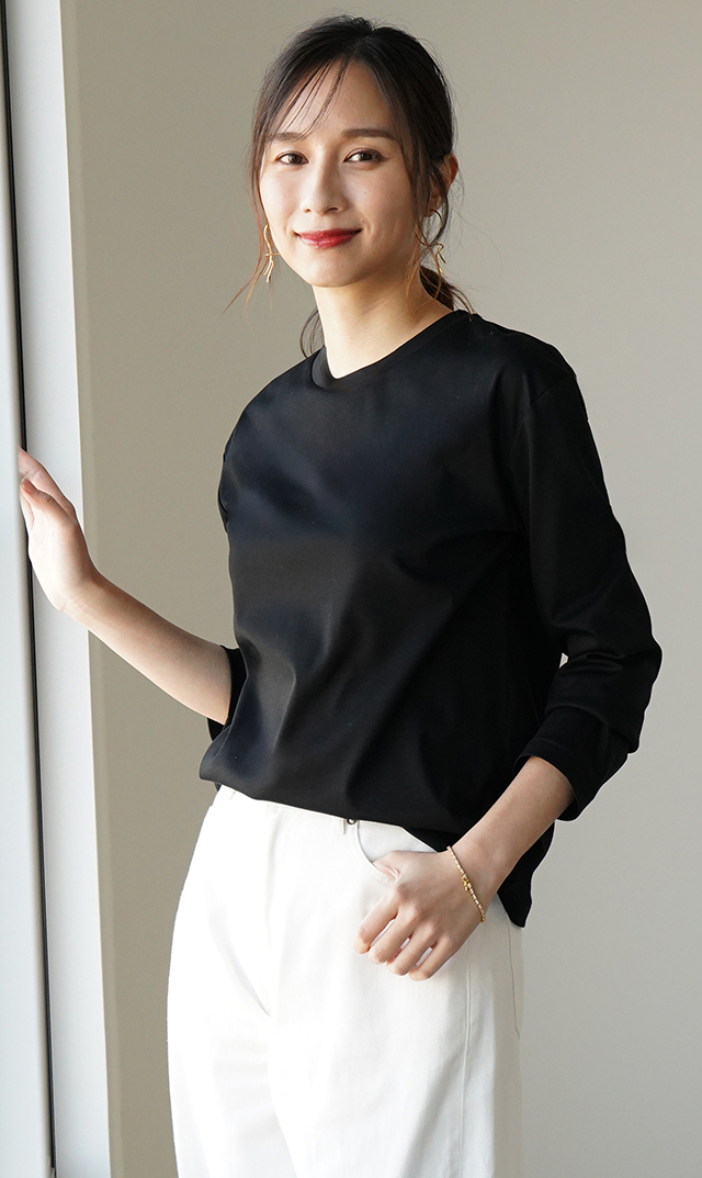 イタリア×日本の共同開発素材ロングスリーブTシャツ黒