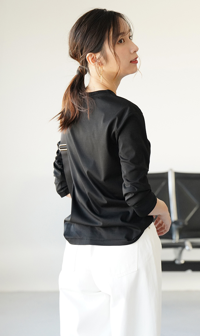 イタリア×日本の共同開発素材ロングスリーブTシャツ黒