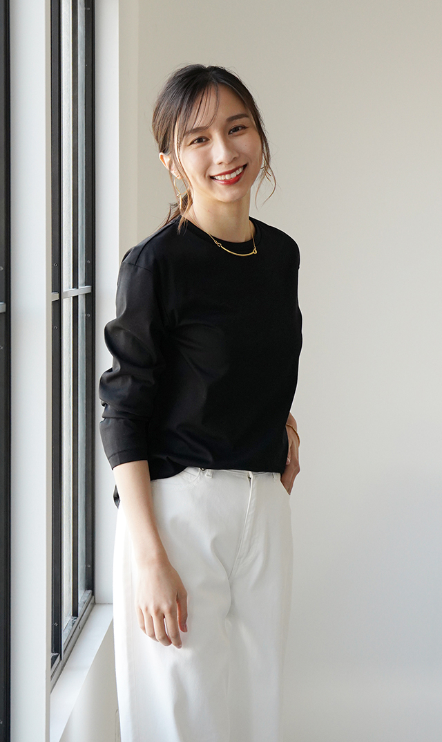 イタリア×日本の共同開発素材ロングスリーブTシャツ黒
