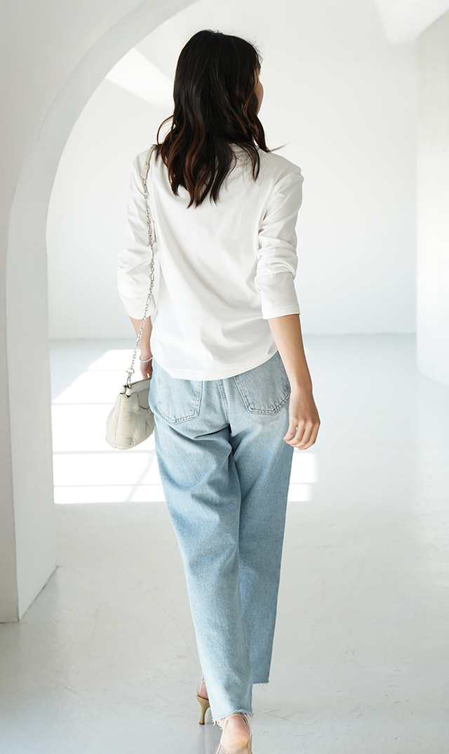 イタリア×日本の共同開発素材ロングスリーブTシャツ白