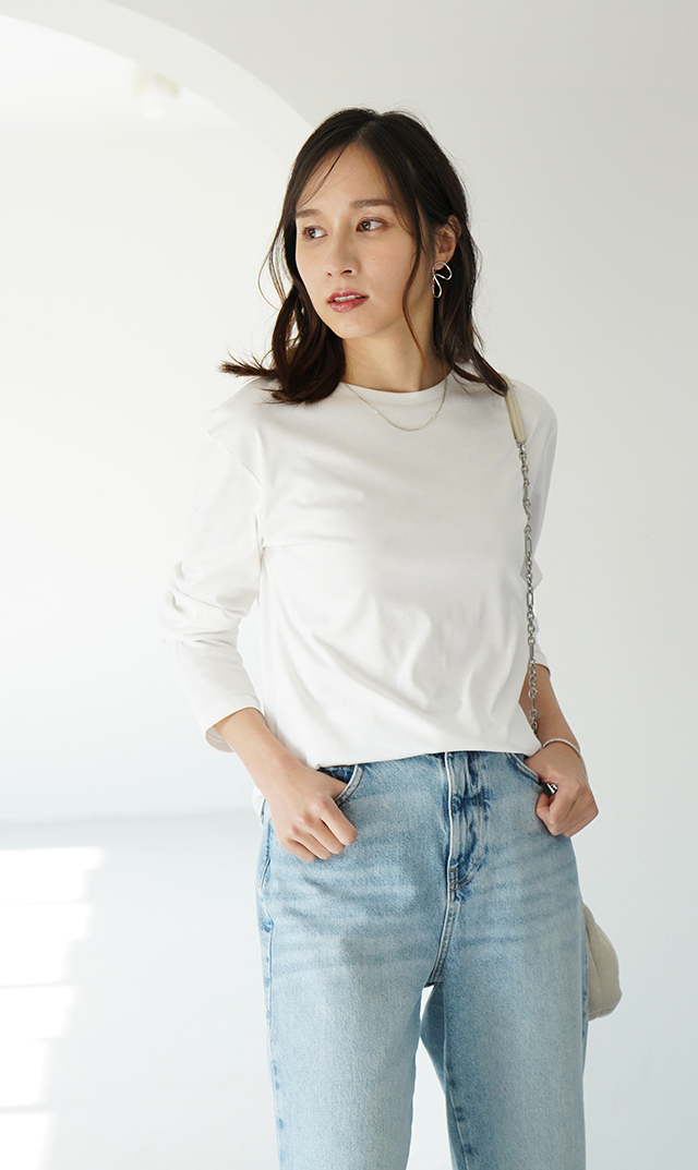 イタリア×日本の共同開発素材ロングスリーブTシャツ白