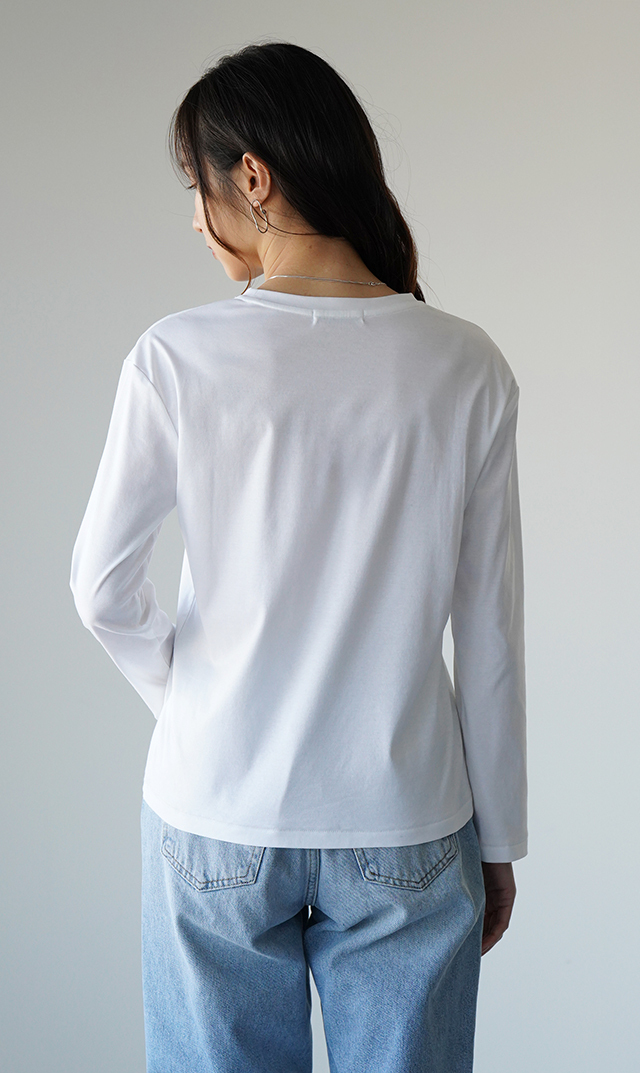 イタリア×日本の共同開発素材ロングスリーブTシャツ白