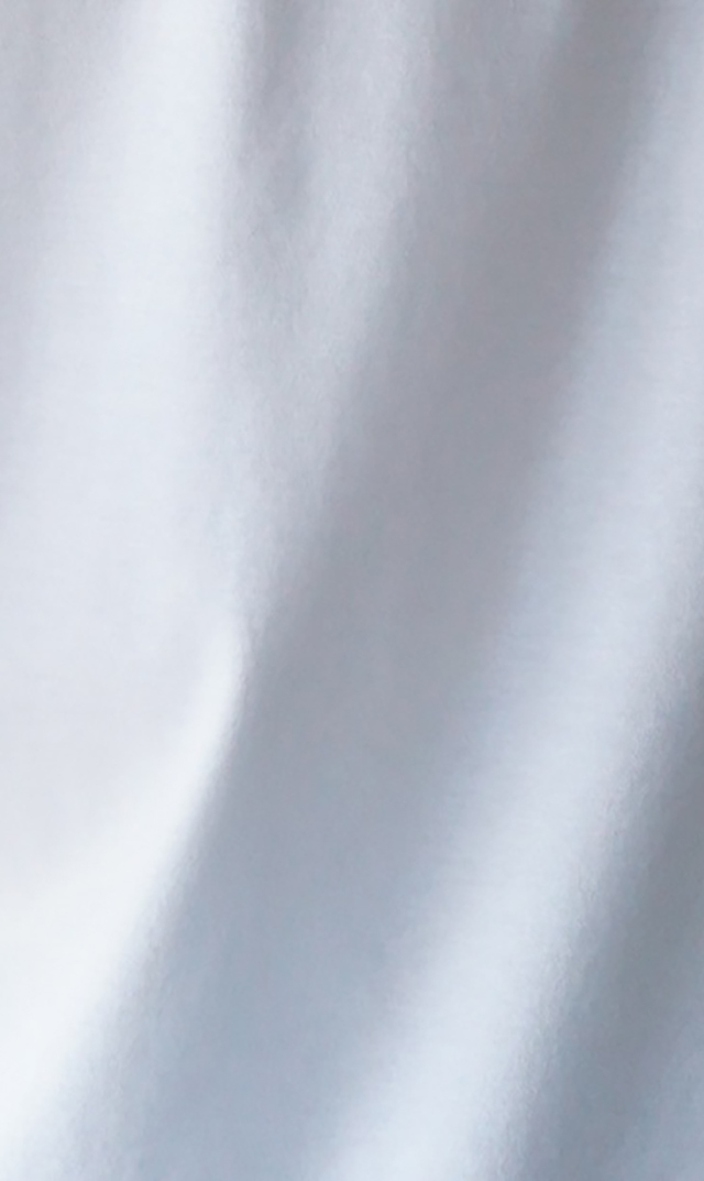 イタリア×日本の共同開発素材ロングスリーブTシャツ白