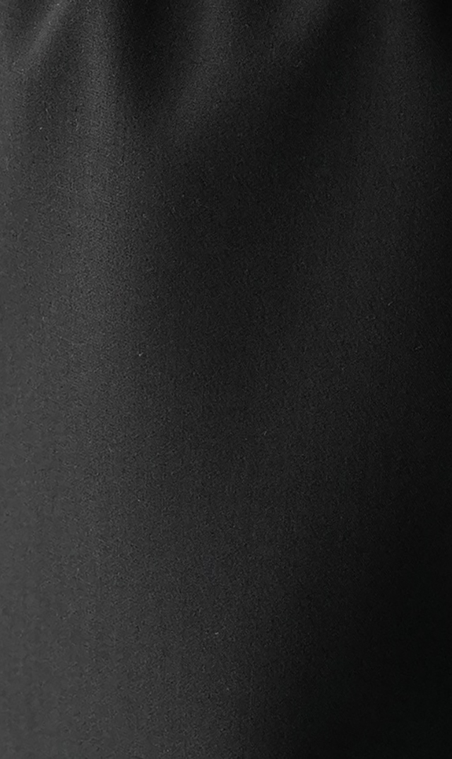 多機能素材コクーンジレ黒