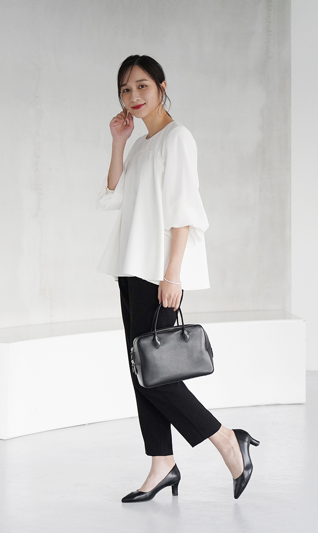 多機能素材シアー×ツイルビスチェブラウス白