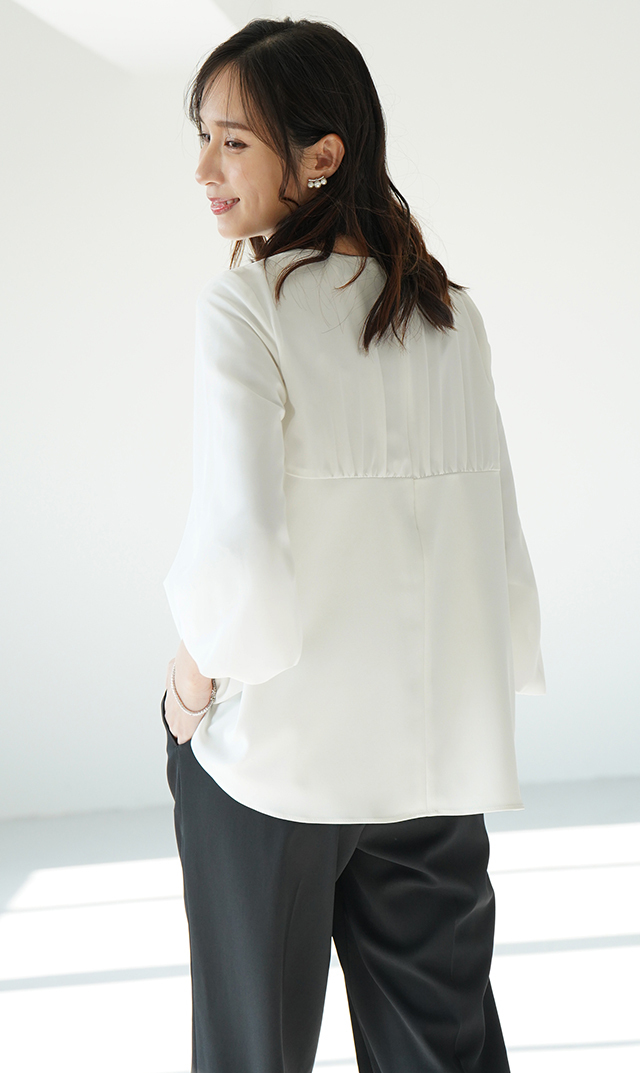 多機能素材シアー×ツイルビスチェブラウス白