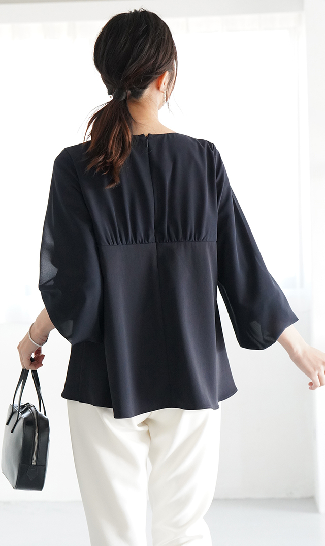 多機能素材シアー×ツイルビスチェブラウス紺
