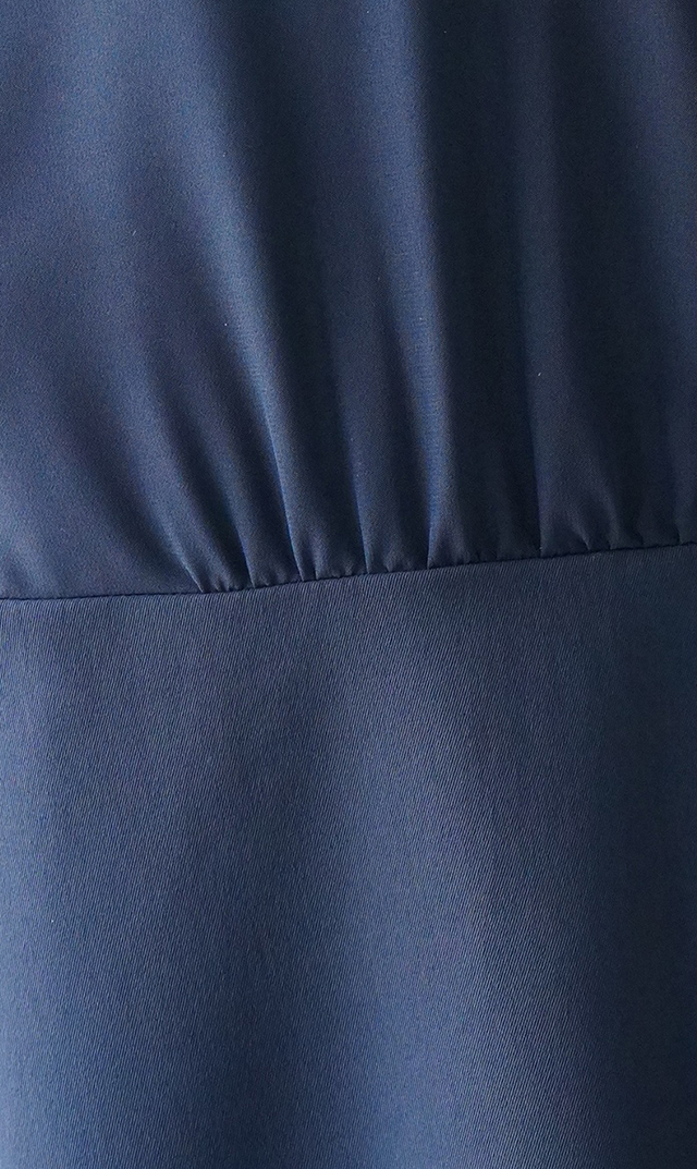 多機能素材シアー×ツイルビスチェブラウス紺