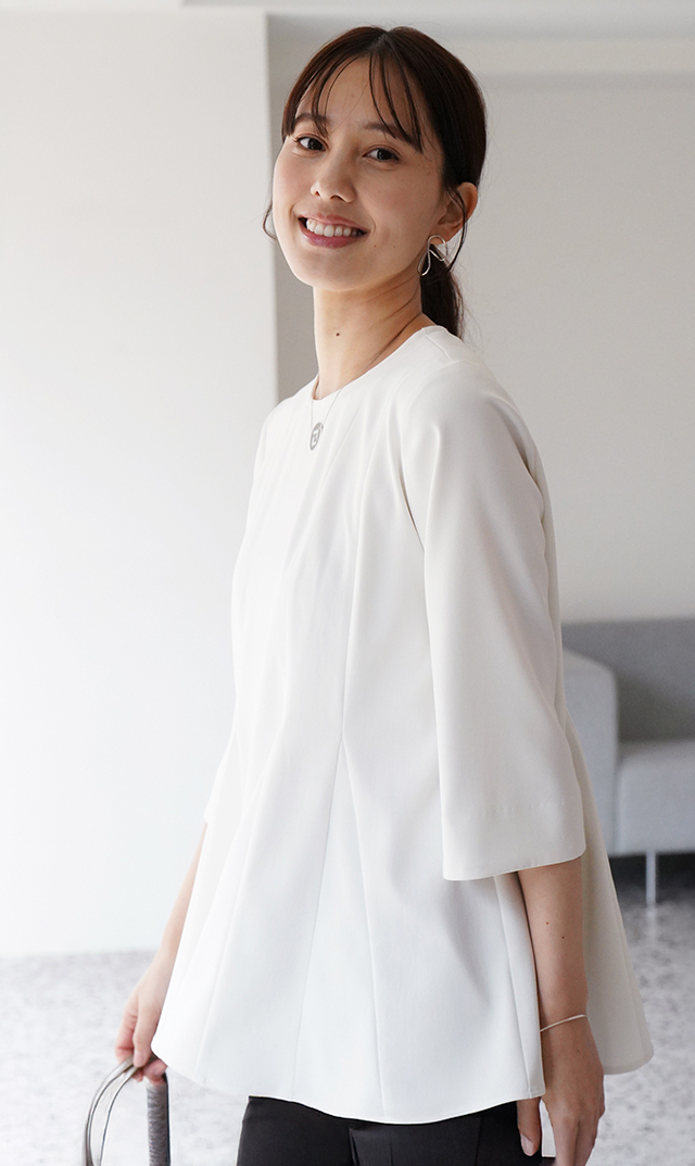 UVカットベルペプラムブラウス白