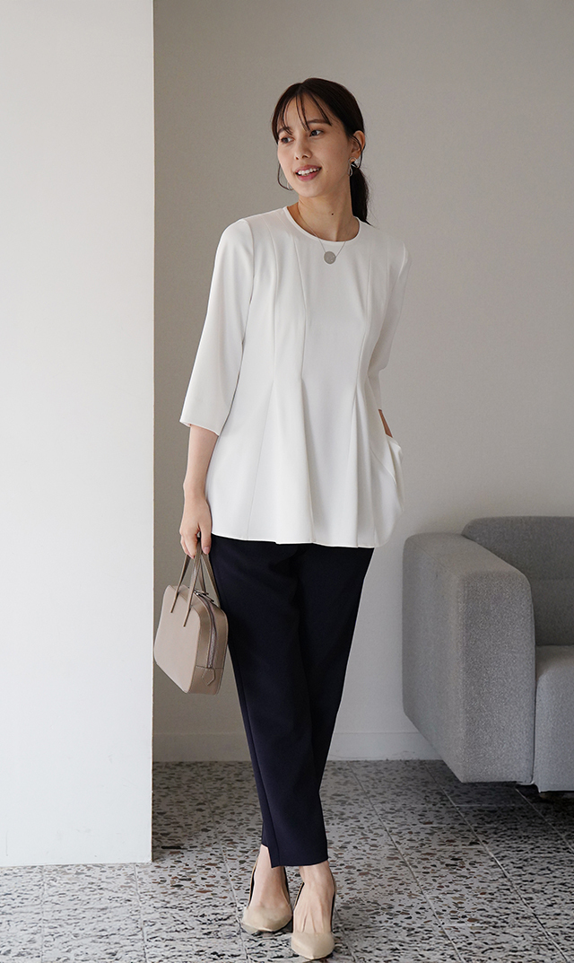 UVカットベルペプラムブラウス白