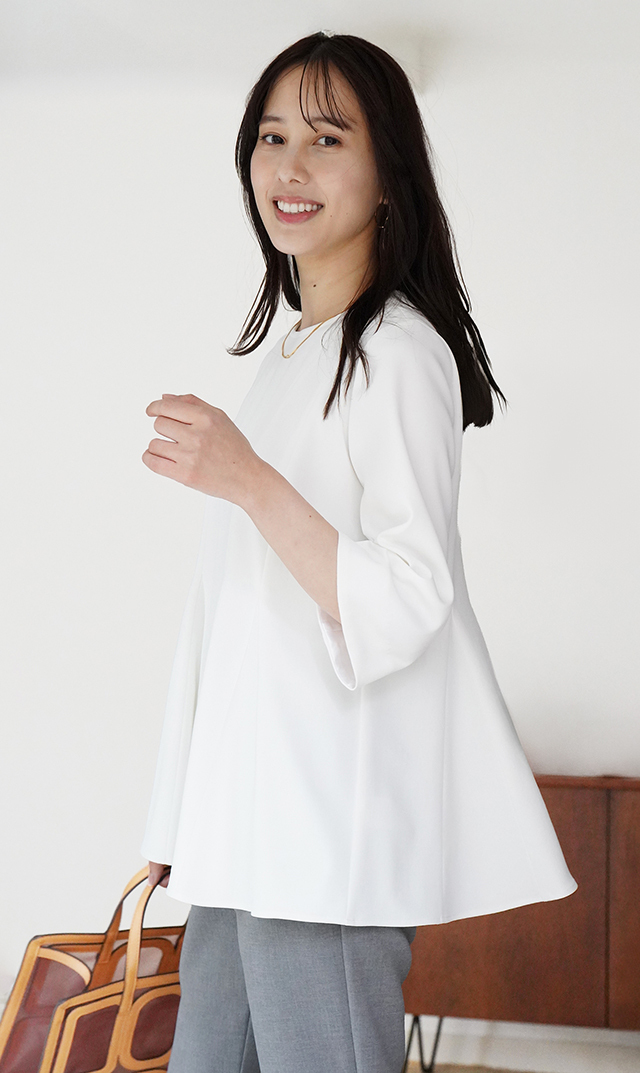 UVカットベルペプラムブラウス白