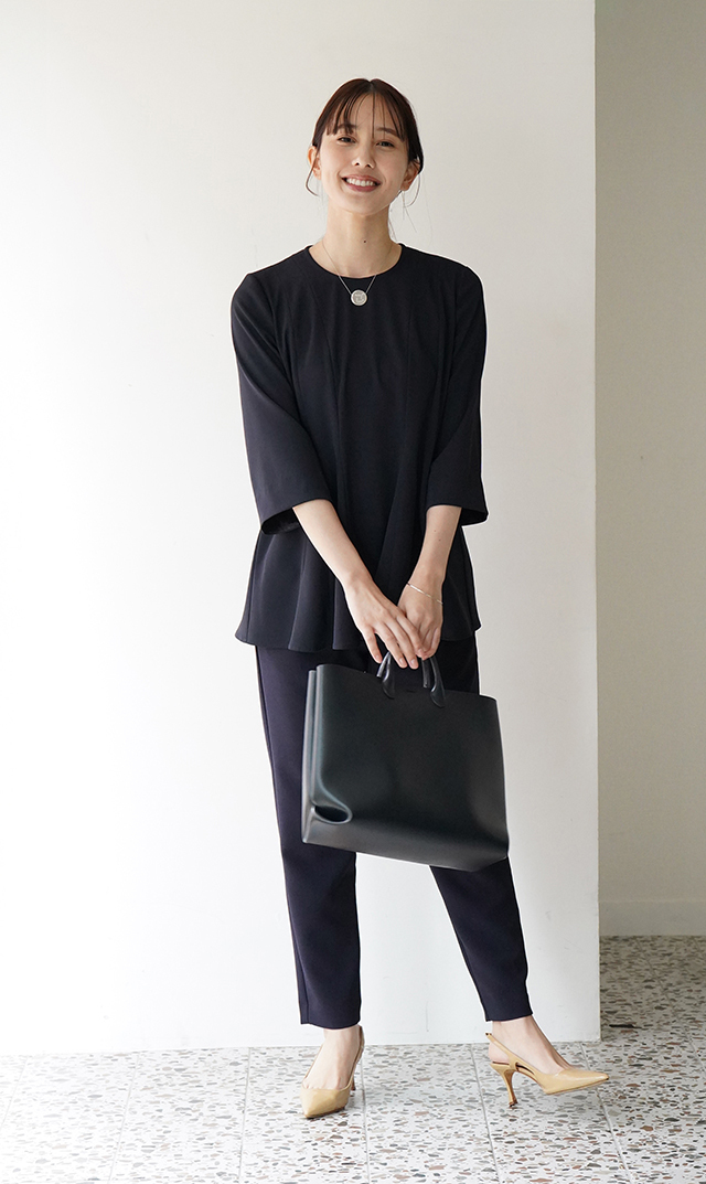 UVカットベルペプラムブラウス紺