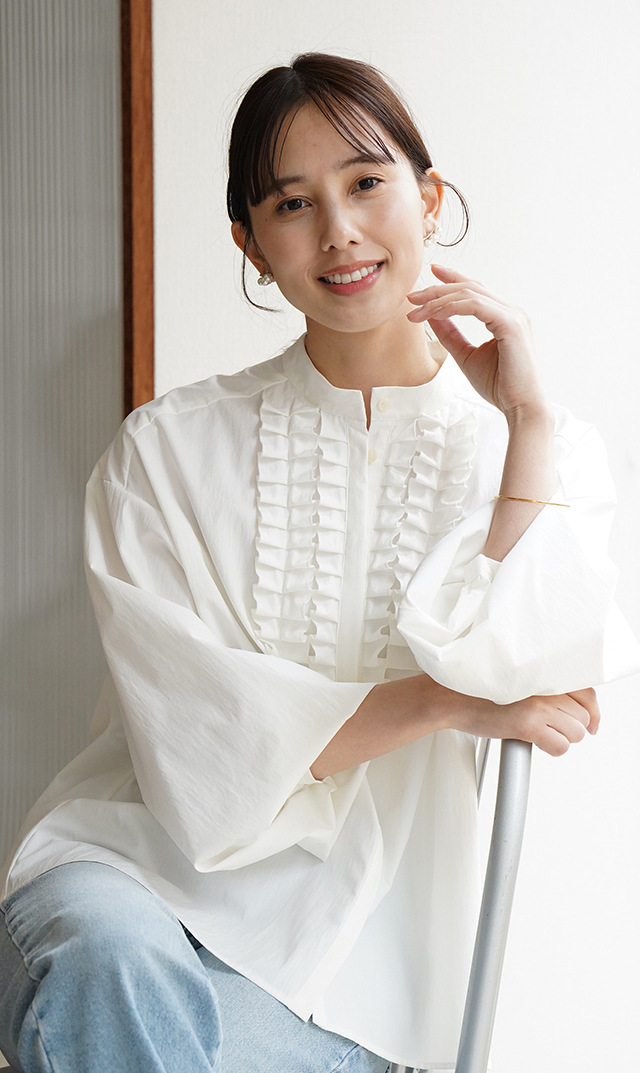 UVカット吸水速乾シャインタックリボンブラウス白