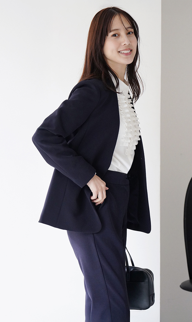 UVカット吸水速乾シャインタックリボンブラウス白