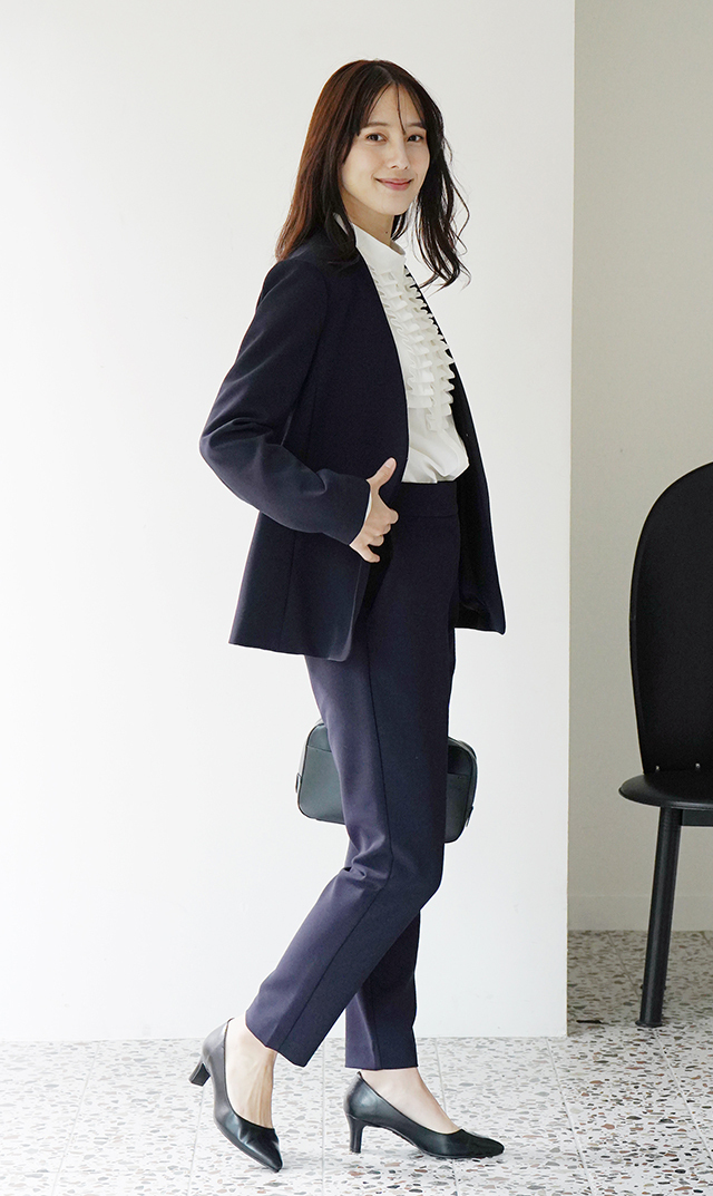 UVカット吸水速乾シャインタックリボンブラウス白