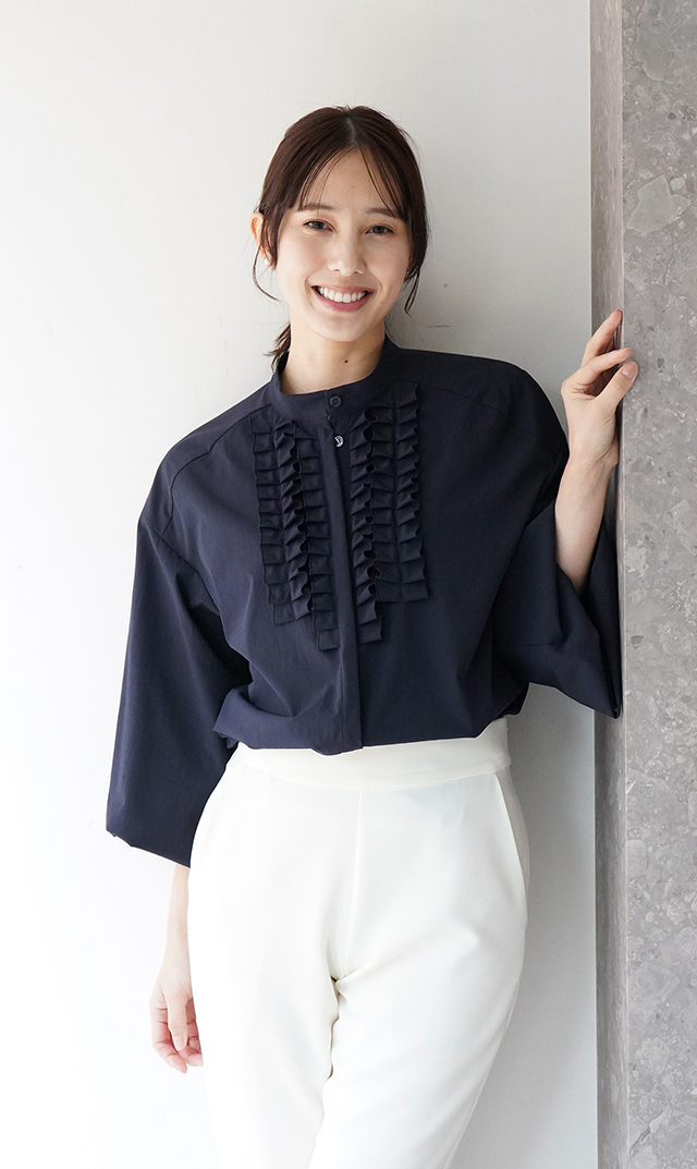 UVカット吸水速乾シャインタックリボンブラウス紺