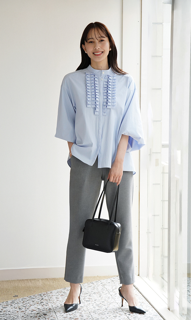 UVカット吸水速乾シャインタックリボンブラウス水色