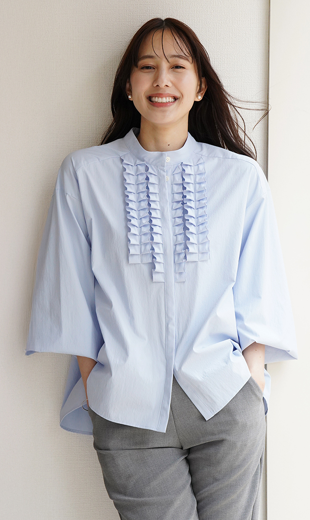 UVカット吸水速乾シャインタックリボンブラウス水色