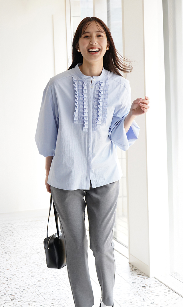 UVカット吸水速乾シャインタックリボンブラウス水色