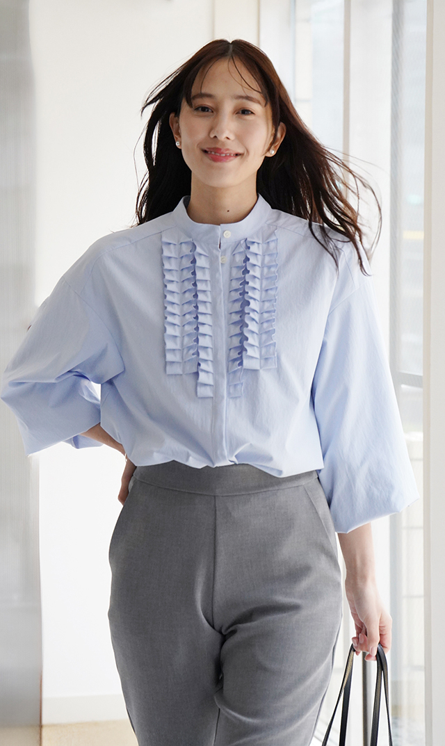UVカット吸水速乾シャインタックリボンブラウス水色