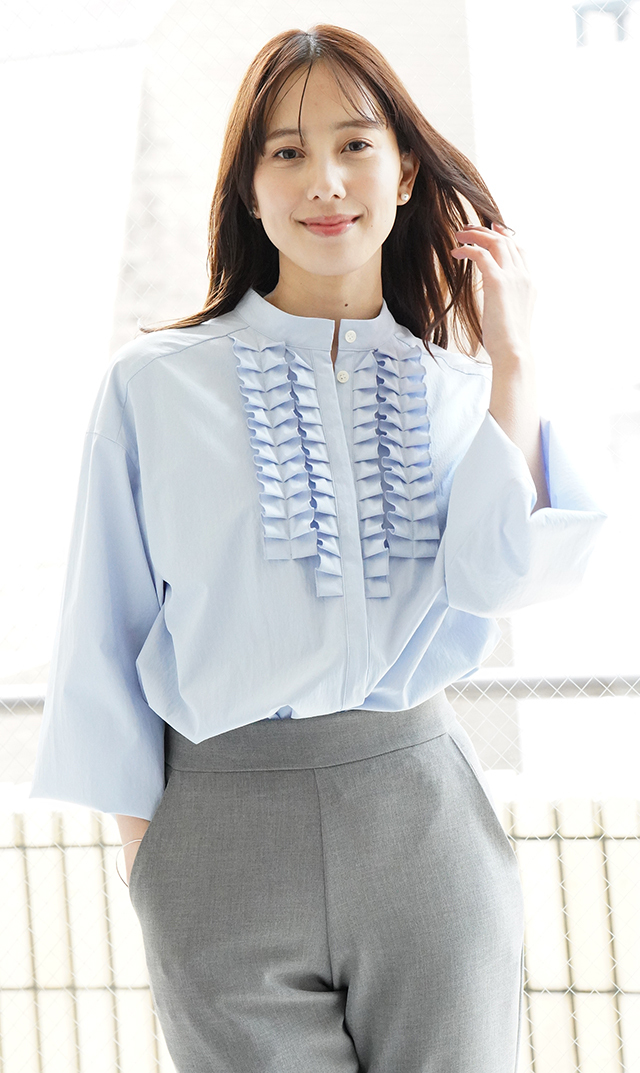 UVカット吸水速乾シャインタックリボンブラウス水色