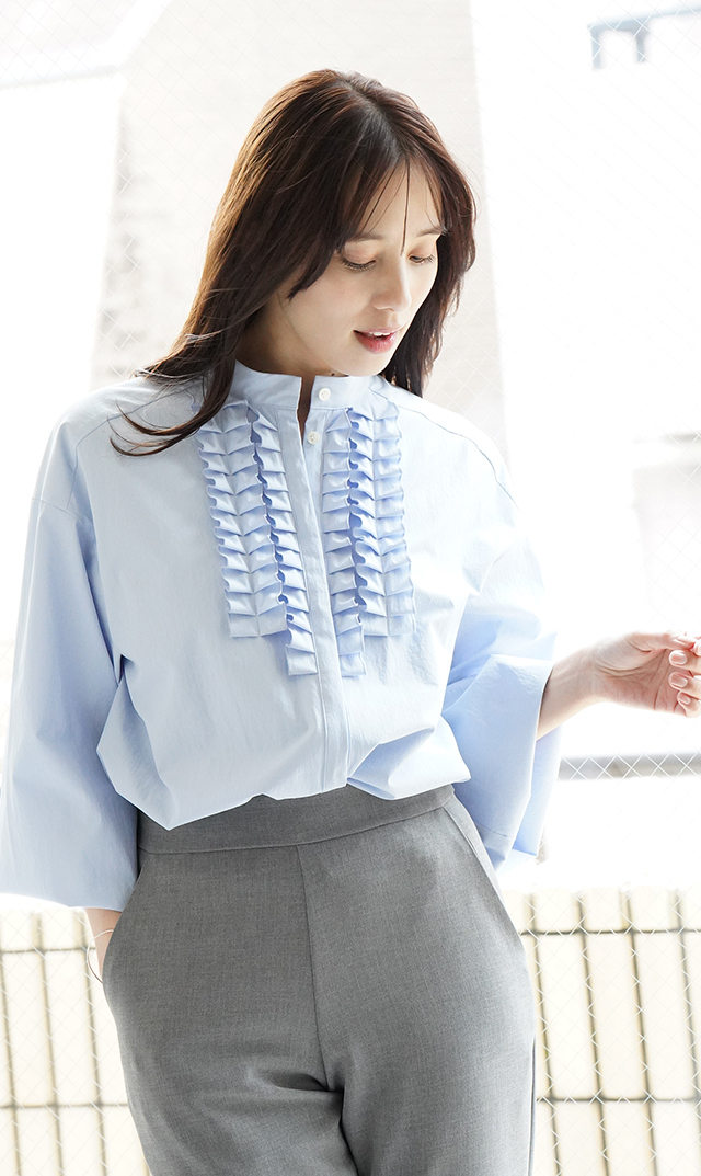 UVカット吸水速乾シャインタックリボンブラウス水色