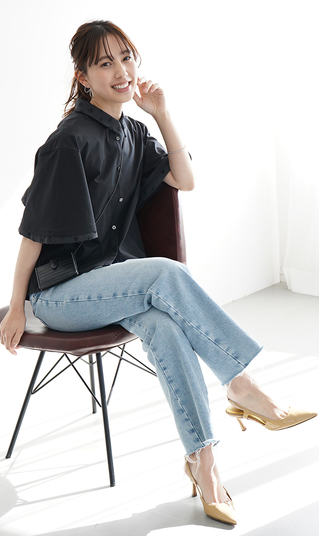 撥水素材５分袖襟付きブラウス黒