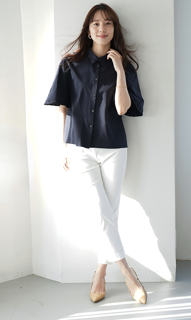 撥水素材５分袖襟付きブラウス紺