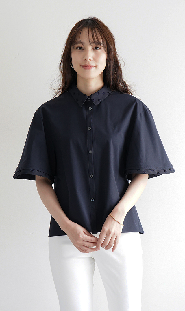 撥水素材５分袖襟付きブラウス紺
