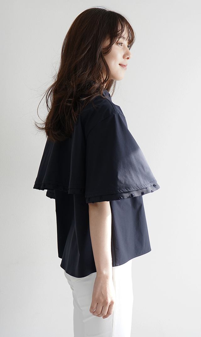 撥水素材５分袖襟付きブラウス紺