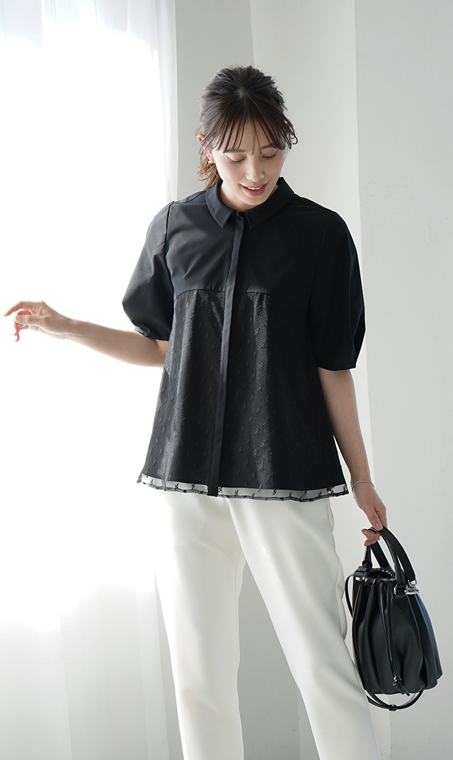 襟付きタックデザイン５分袖ブラウス黒