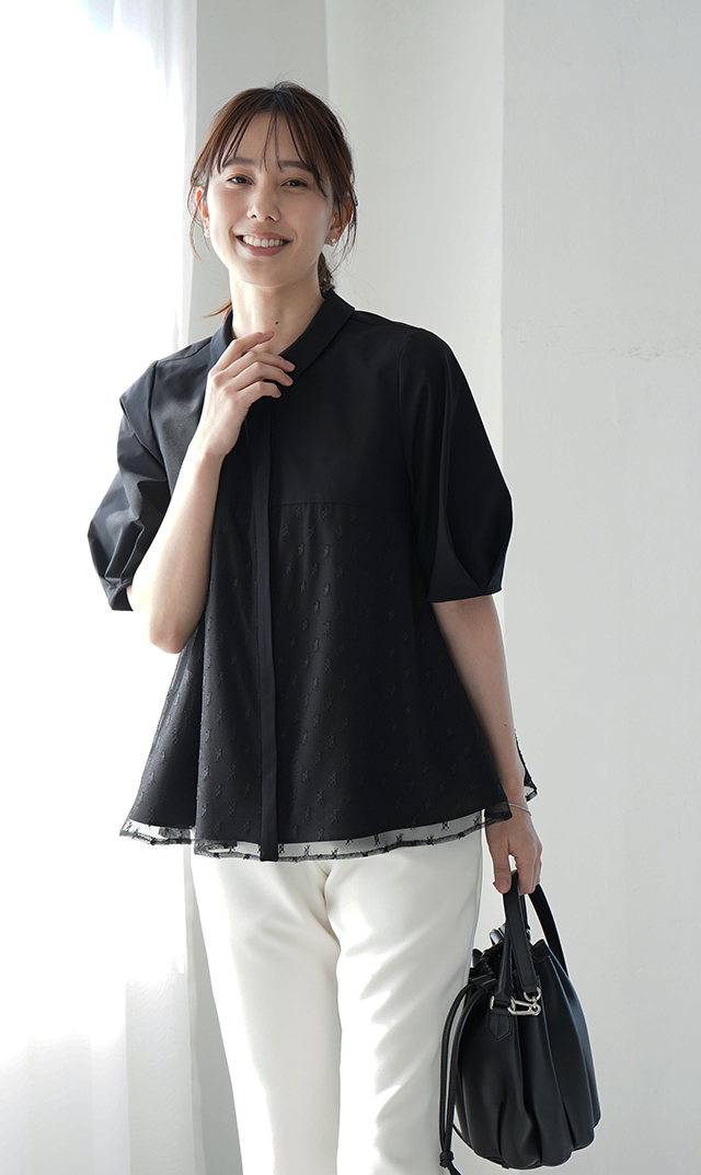 襟付きタックデザイン５分袖ブラウス黒