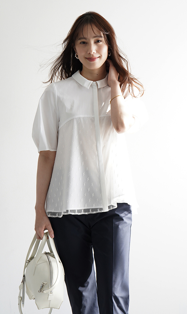 襟付きタックデザイン５分袖ブラウス白