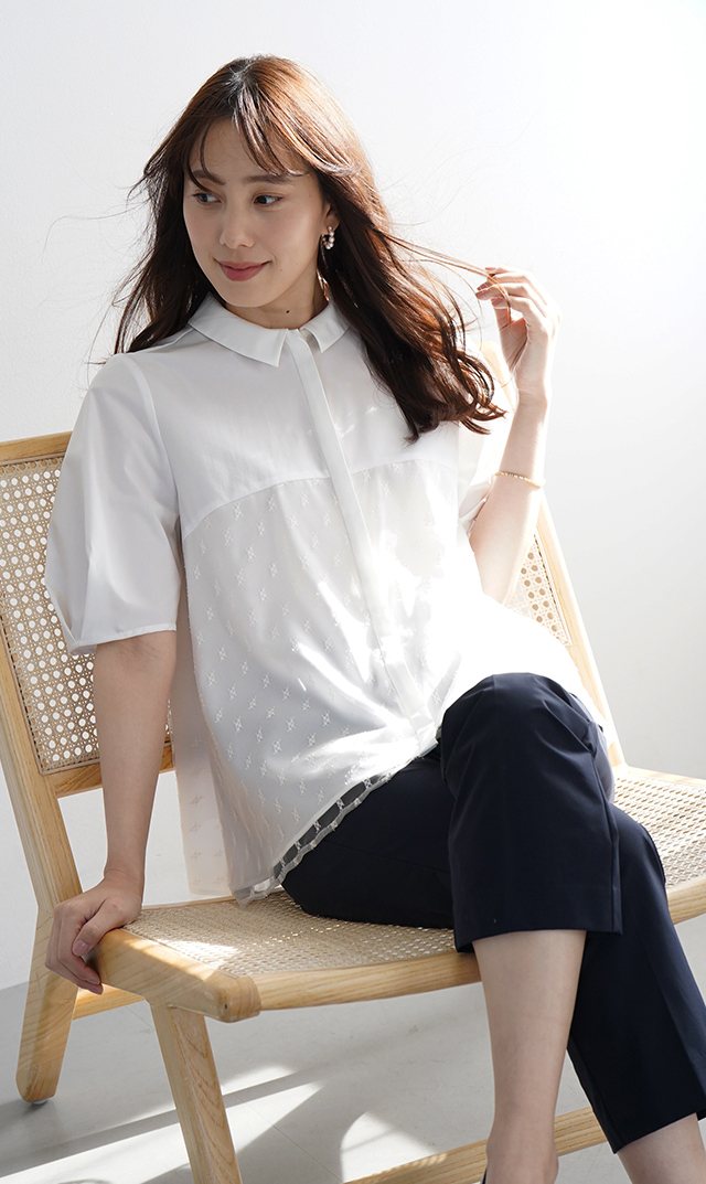 襟付きタックデザイン５分袖ブラウス白