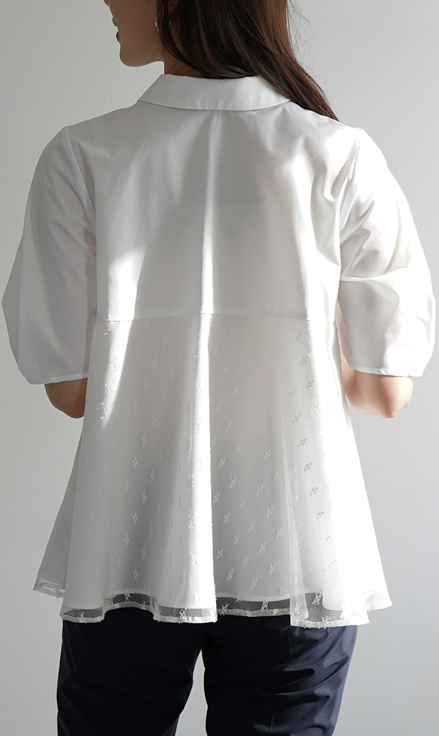 襟付きタックデザイン５分袖ブラウス白