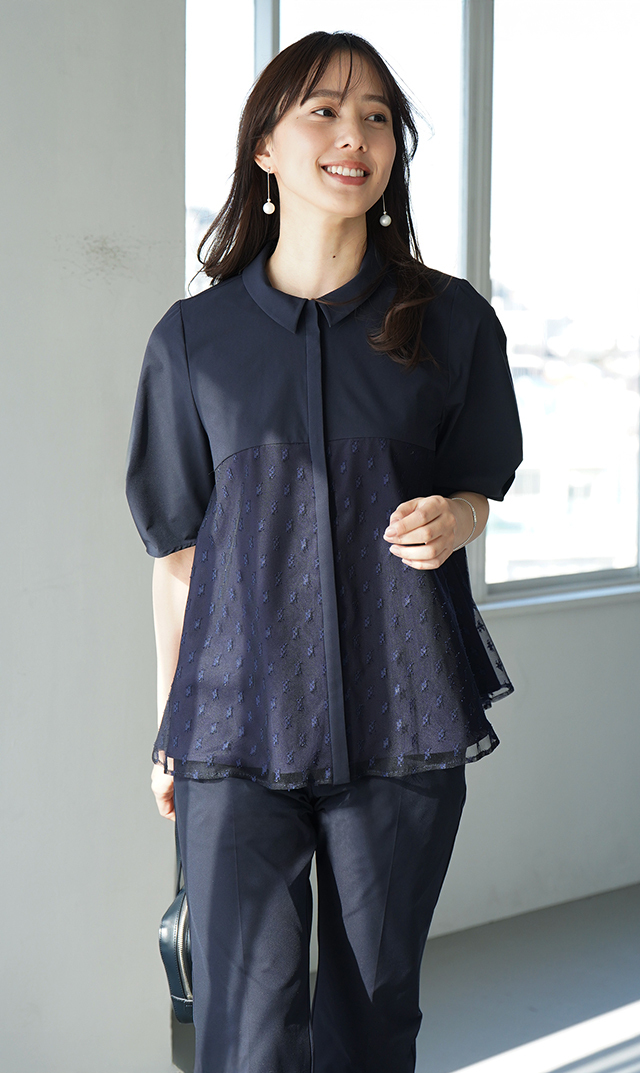 襟付きタックデザイン５分袖ブラウス紺