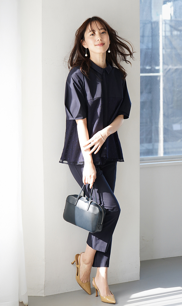 大人の上品さと美シルエット、可愛らしさのバランスが絶妙な“アリス