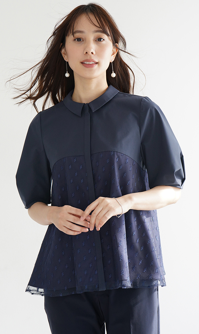 襟付きタックデザイン５分袖ブラウス紺