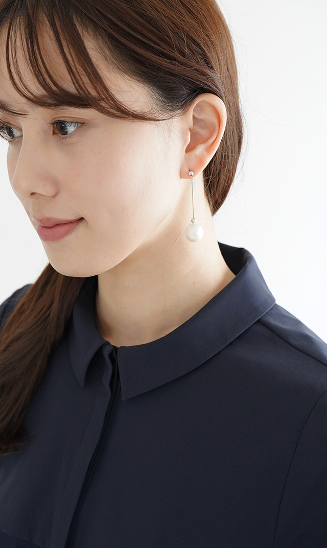 大人の上品さと美シルエット、可愛らしさのバランスが絶妙な“アリス