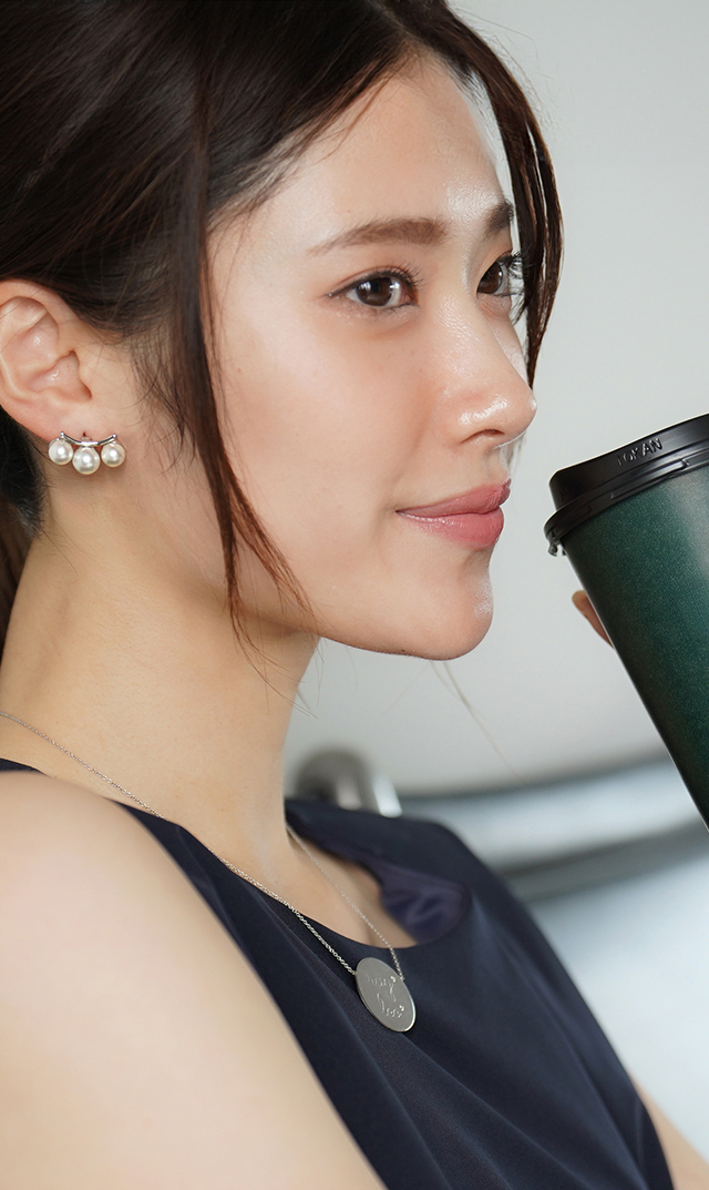 ３連パールピアスイヤリング２色展開シルバーゴールド