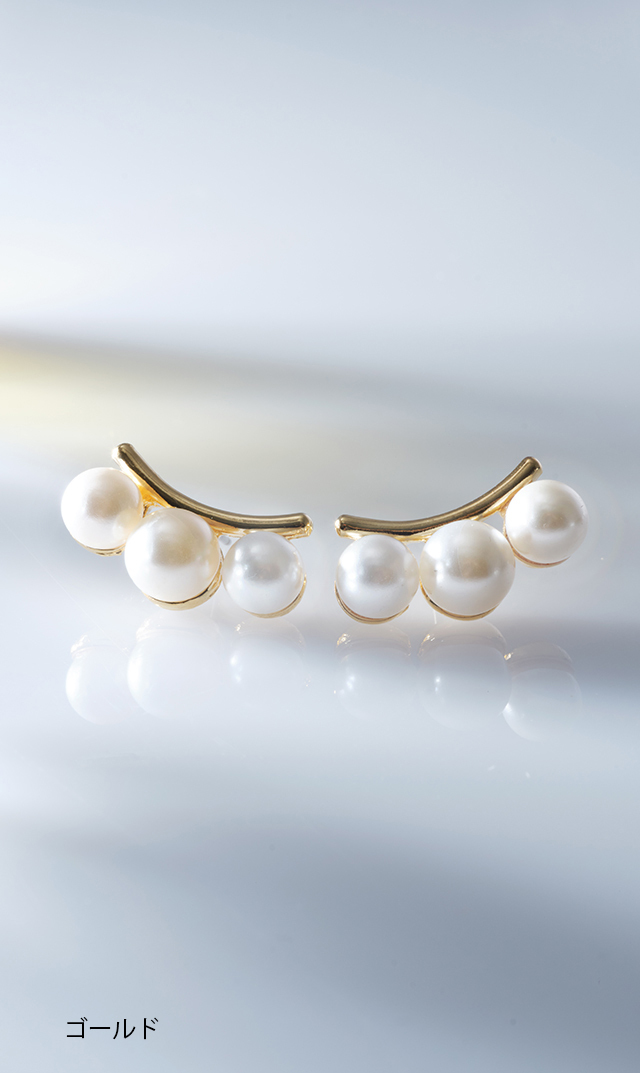 ３連パールピアスイヤリング２色展開シルバーゴールド