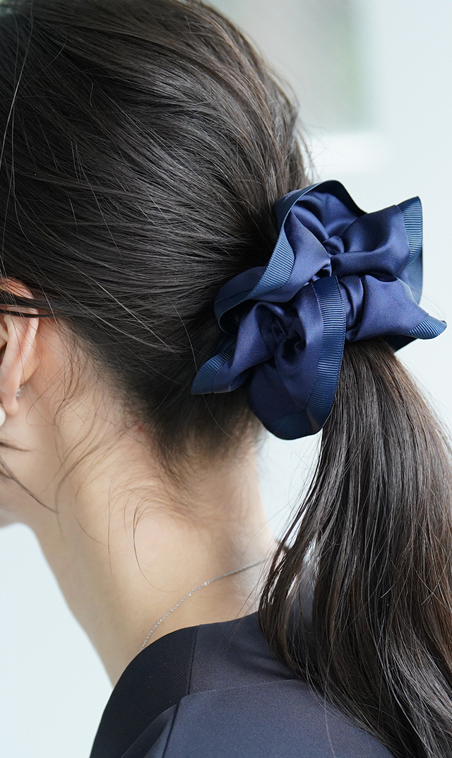 バーバリー レディース ヘアバンド シュシュ スカーフ BURBERRY - 【希少・未使用】バーバリー レディース ヘアバンド