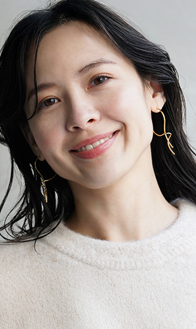 【ヴィリーナアクセサリー】コメットピアス(ゴールド）