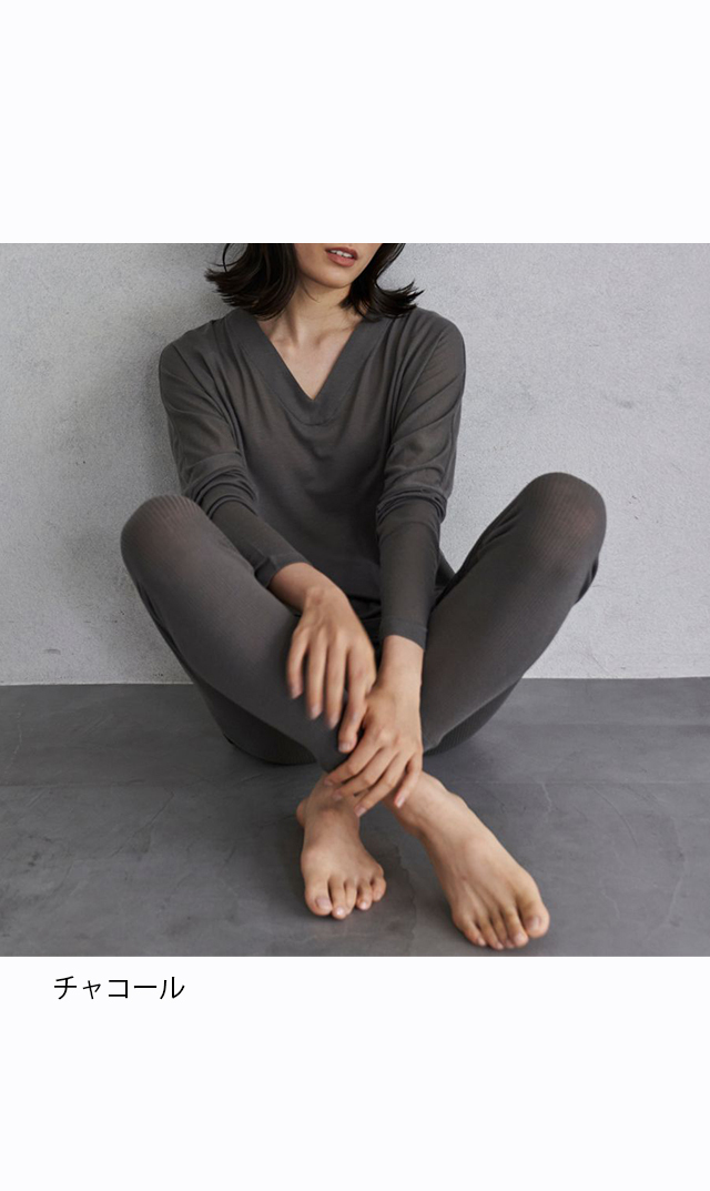 一度着用したらやみつきになるほどの、とろみのあるなめらかな肌触りの