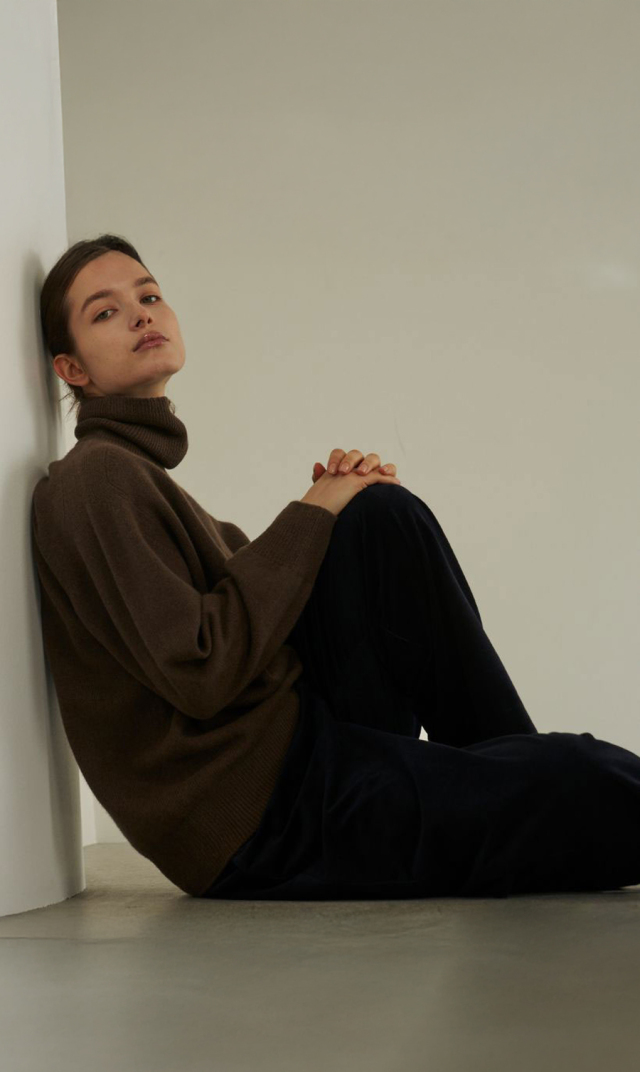 【レイ(WRAY）】カシミヤシルクタートルニット(4色展開）