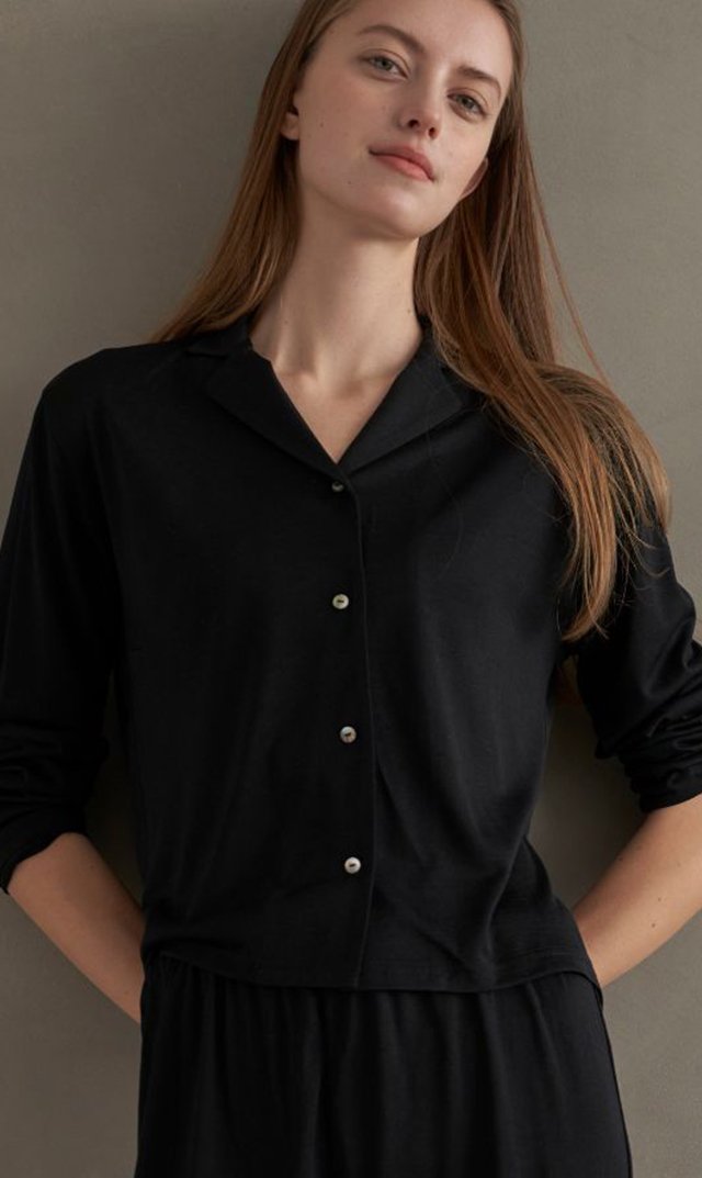 レイシルクロングスリーブナイトウェア白・黒